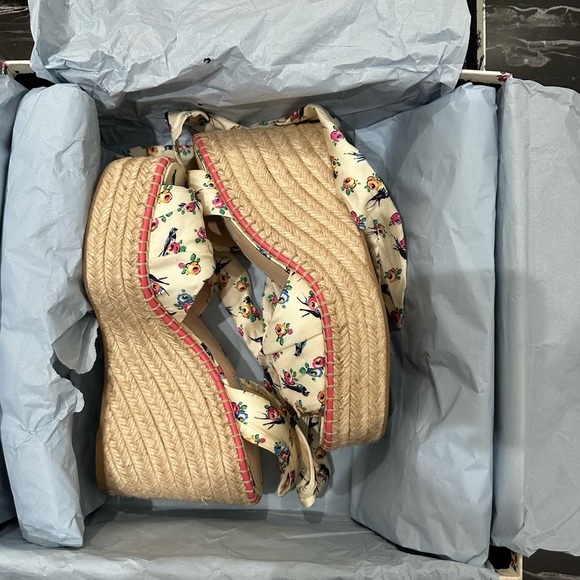 Prada espadrilles with scarf tie. - Picture 5 of 7